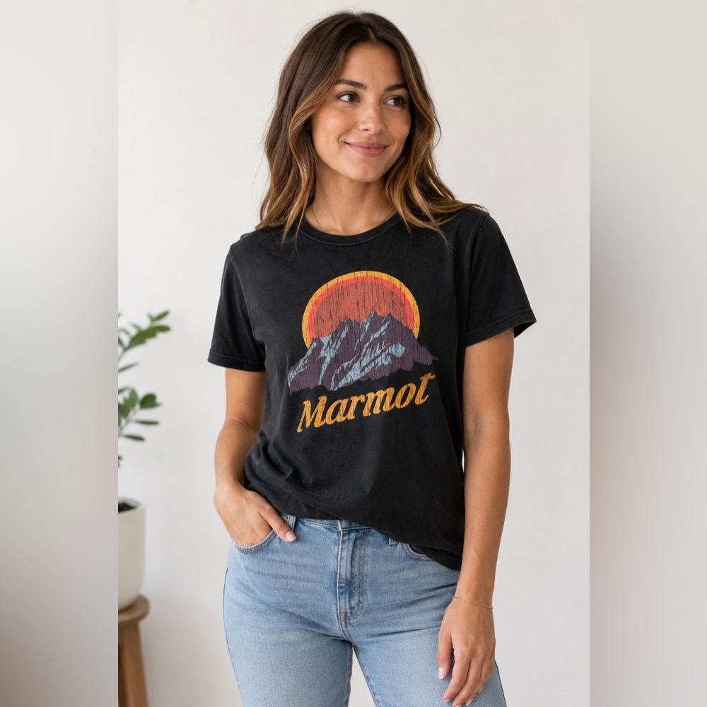 Marmot Graphic T-Shirt Small Black Organic Cotton Mountain Logo Tee S